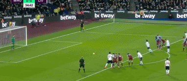 也是上到樊振东大师课了！小胖齐祖上海弄堂里打乒乓