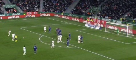 2280万买的恩里克砸手里？斯基拉：国米正找寻邓弗里斯的替补