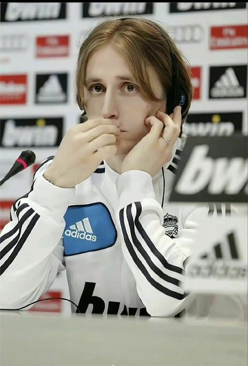 只差1球，特罗萨德将成为第5位解锁英超50球的比利时球员