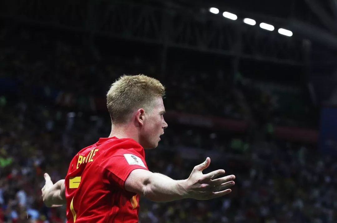 鲍曼：不关心诺伊尔是否重返德国队；人们似乎不尊重他的决定